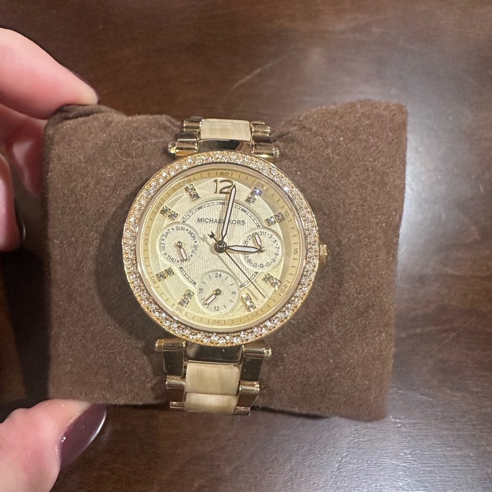 Michael Kors Gold and Cream Women's Watch